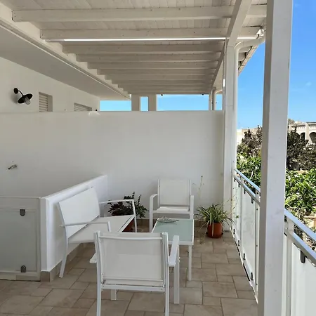 Apartment La Torre Sea View Torre Pali